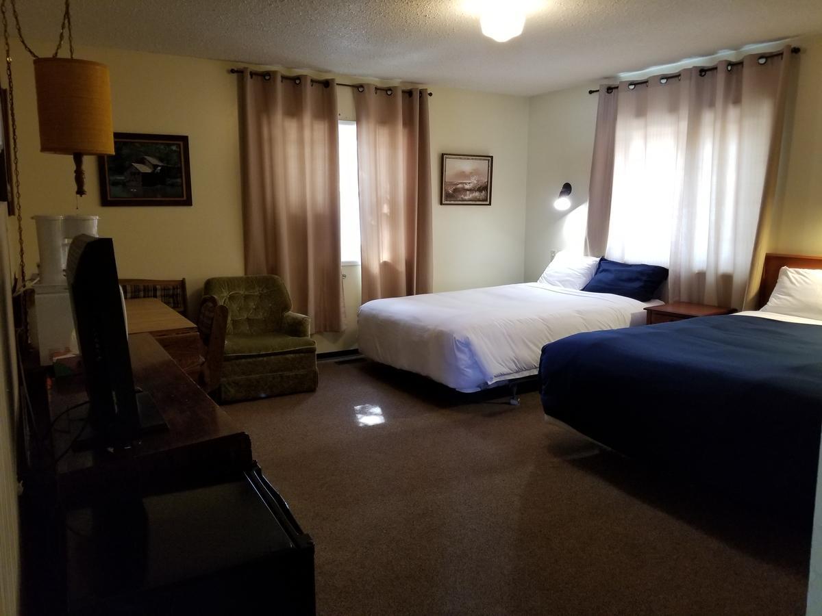 Melsask Motel Melville Exterior photo